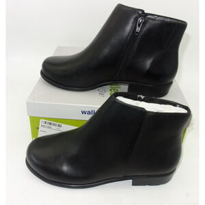 NEW Walking Cradles Lewis Black Nappa  Leather Ankle Boots Women's 7.5 Wide